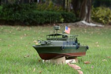 River Patrol Boat 1:18 21" PBR