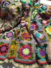Coperta uncinetto, granny square fiori, crochet, handmade, copertina nonna