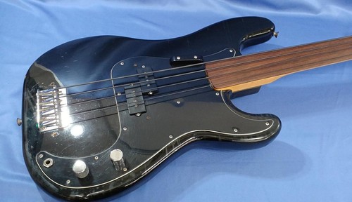 1977 precision bass - 1977,