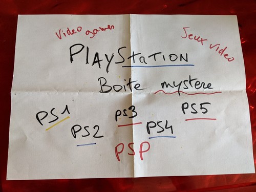 Boîte mystère jeux vidéo - boîte,