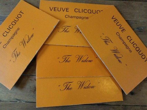 Veuve clicquot champagne point - veuve,