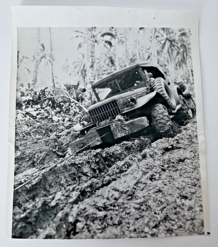Wwii army jeep - us, winch