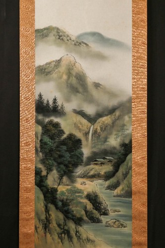 Scatola nuvola cascata valle