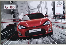 brochure depliant toyota GT86 in italiano 16 pagine condizioni eccellenti 16 pag