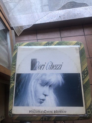 Dori ghezzi velluti - dori, carte