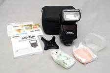 Flash Nikon Speedlight SB-700 " Ottime condizioni "