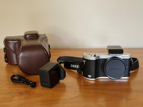 Samsung nx300 wi fi - 20,3, mp