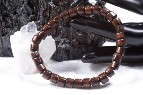 Bracciale legno - in,