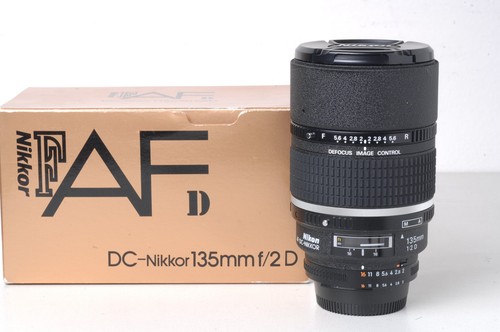 Nikon nikkor 135mm f - af-d,