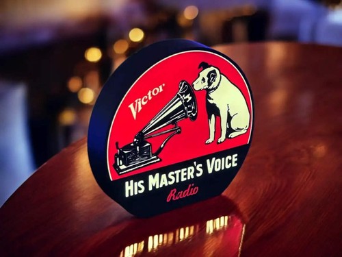 His master voice lightbox - his,