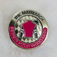 Spilla da bavero The Matriarch Betfair Hollywood Park corsa di cavalli ricordo seta rosa