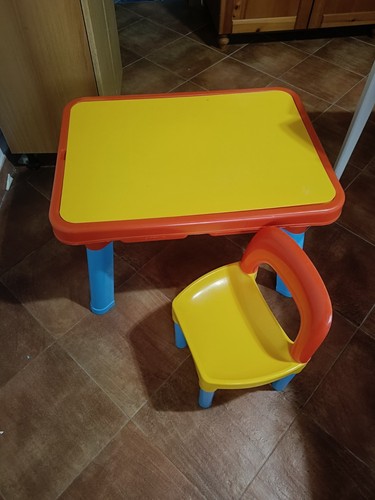 Tavolino gioco per bambini - da,