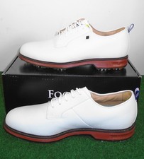 Scarpe da golf nuove con