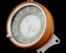 Orologio da auto sovietico