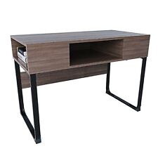 Scrivania con 3 ripiani aperti