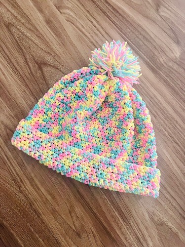 Cappellino fatto mano con - cappellino, a