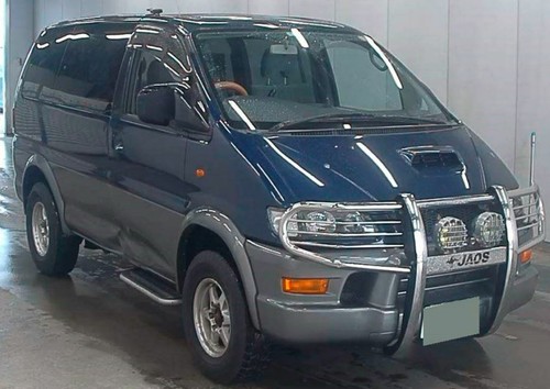 Mitsubishi delica space - mitsubishi,