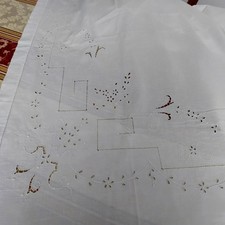 Antica finta di lenzuolo
