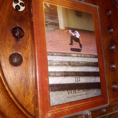 Skateboarding video volume iii - skateboarding,