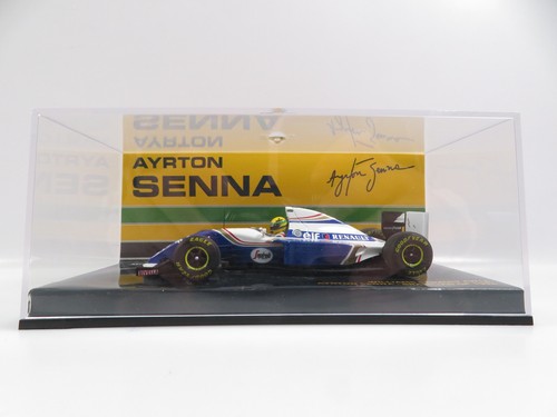 Minichamps 547940102 - 1:43,
