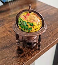 Oggetto vintage - temperino a forma di miniatura mappamondo