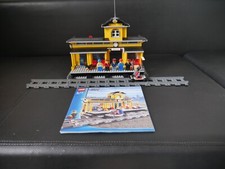 LEGO 7997 - TRAIN STATION - COMPLETE WITH INSTRUCTIONS (NO BOX)