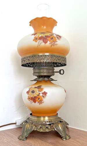 Vintage gone with the - vintage, wind