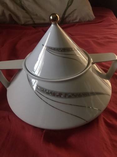 Zuppiera fine porcellana - fine,