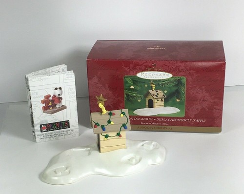 Hallmark keepsake ornament - ornament,