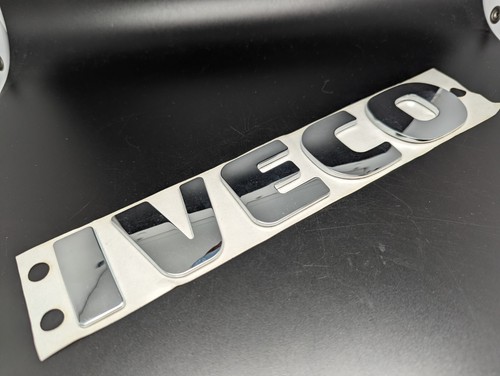 Iveco 40mm logo sigla - iveco,