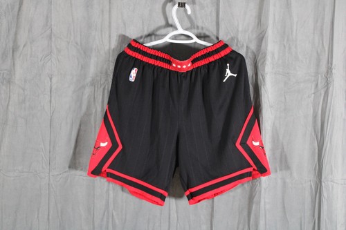Chicago bulls short - chicago,