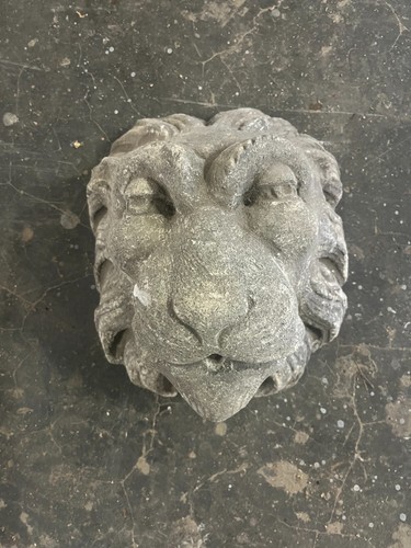 Mascherone pietra - in,