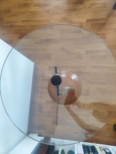 tavolino tondo in vetro, dia. 65cm h 60cm, base in legno, piede a spirale