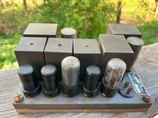 Raro amplificatore valvolare