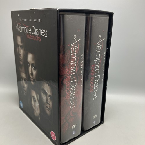 The vampire diaries love sucks - vampire,