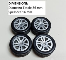 RUOTE Volkswagen Golf V del 2003 della Burago scala 1/18