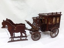 Antica  Diligenza Carrozza Francese XVIII legno intagliato traforato cavalli 