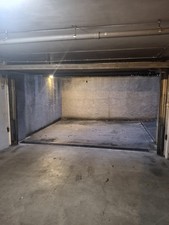box auto garage