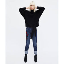 Jeans a sigaretta ricamati