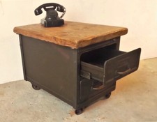 Tavolino cassettiera in stile industriale vintage