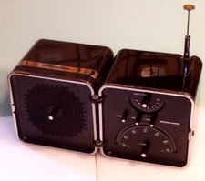 Radio cubo Brionvega TS522