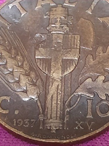 Italia moneta centesimi di - 10,