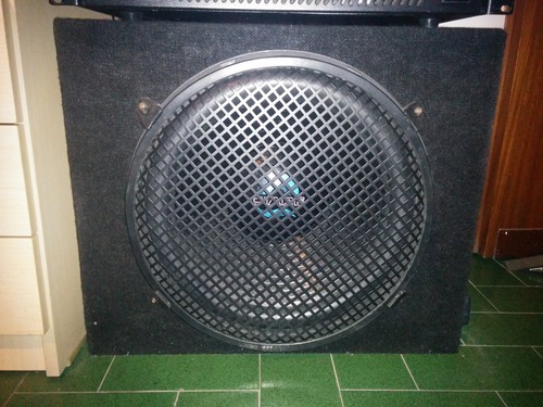 Subwoofer ciare in cassa - 38,