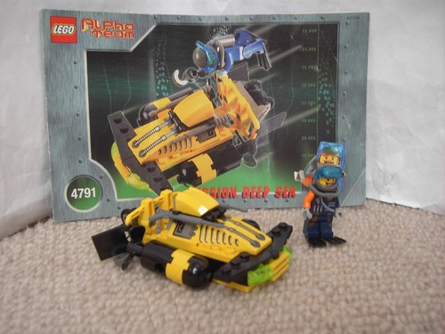 Lego alpha team scooter - lego,