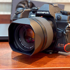 Paraluce in metallo adatto per