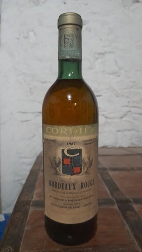 Vino vintage bordeaux rouge - vino,