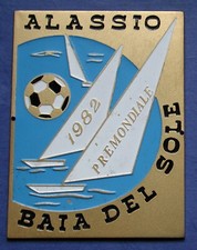DISTINTIVO TARGA ALASSIO RITIRO PREMONDIALE CALCIO 1982 MONDIALI SPAGNA FOOTBALL