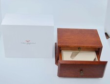 Scatola per orologi in legno