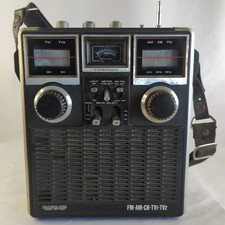 Toshiba RP-770M Radio FM/AM/CB/TV1/TV2 IC funziona ma necessita di qualche riparazione