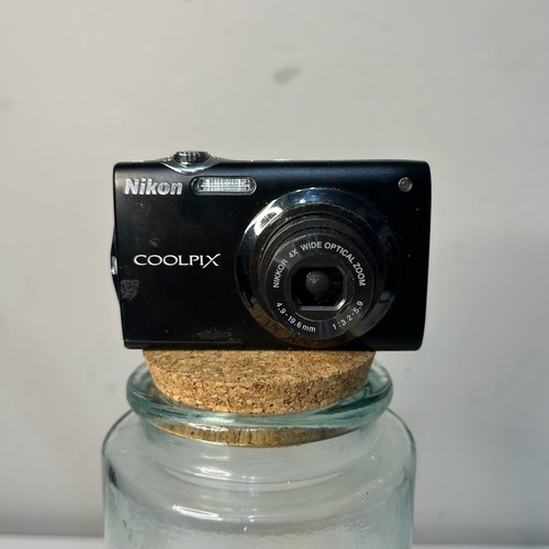 Nikon coolpix s3000 0mp - coolpix,